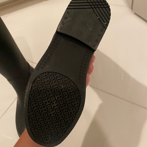 Tory Burch rain boots - Picture 4 of 8